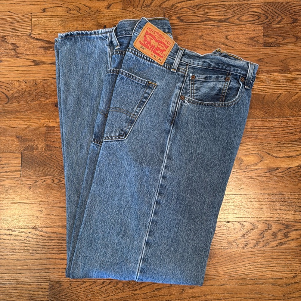 Levi’s 501 Button Down 40x34 Medium Wash